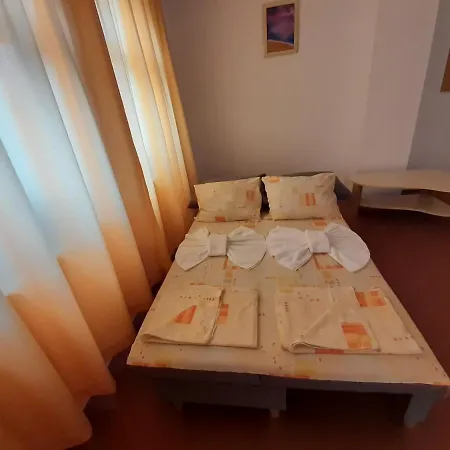 Къща за гости Malkata Stopanka